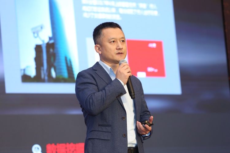 深圳商报 | 非凡娱乐-科技赋能场景,让娱乐更有趣!董事长兼CEO陈宁： 深港应携手共建国际科技创新中心