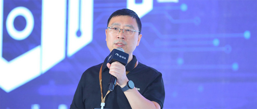 非凡娱乐-科技赋能场景,让娱乐更有趣!李爱军：揭秘大模型时代，边缘计算芯片进化论丨GACS 2023